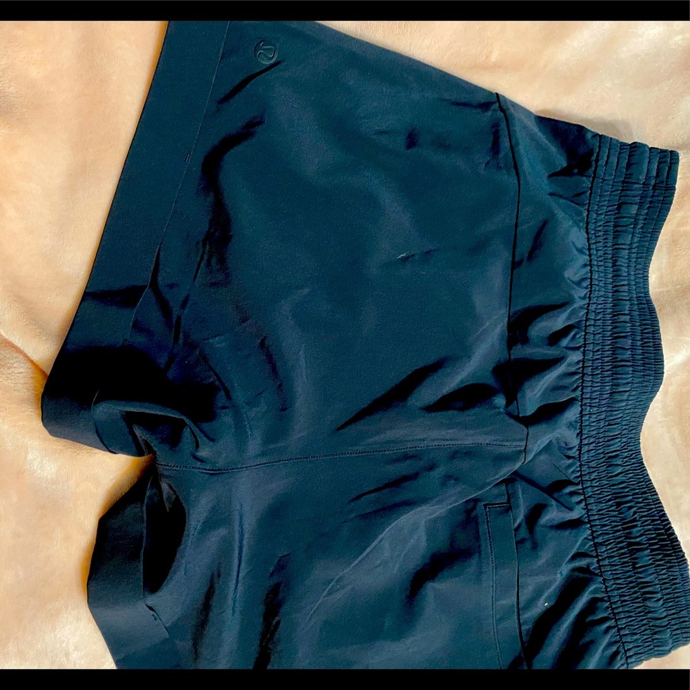 Lulu cuffed athletic shorts